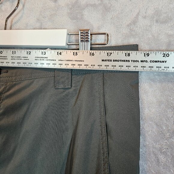 Columbia Mens 38x32 Gray Cargo Pants Zipper Pocket Lightweight gorpcore Spf 40+ - Picture 5 of 16